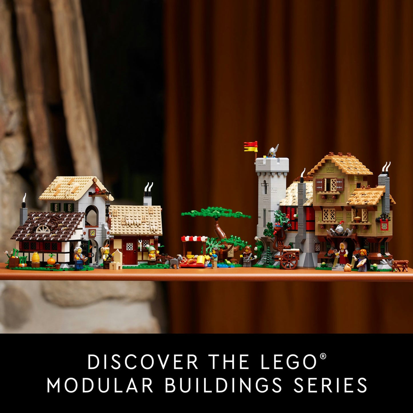10332 LEGO Icons Medieval Town Square