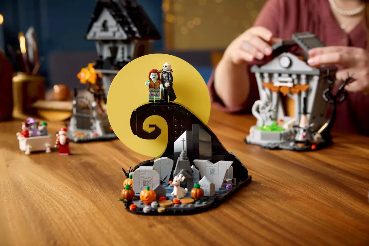 21351 LEGO Ideas Disney Tim Burton's The Nightmare Before Christmas