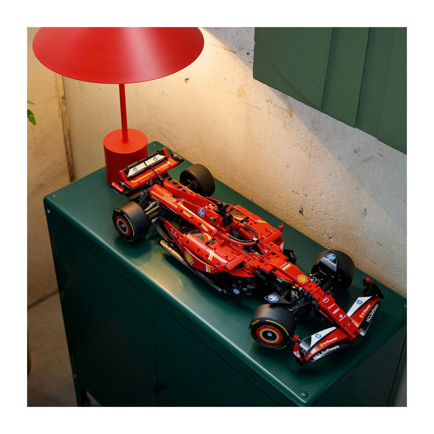42207 LEGO Technic Ferrari SF-24 F1