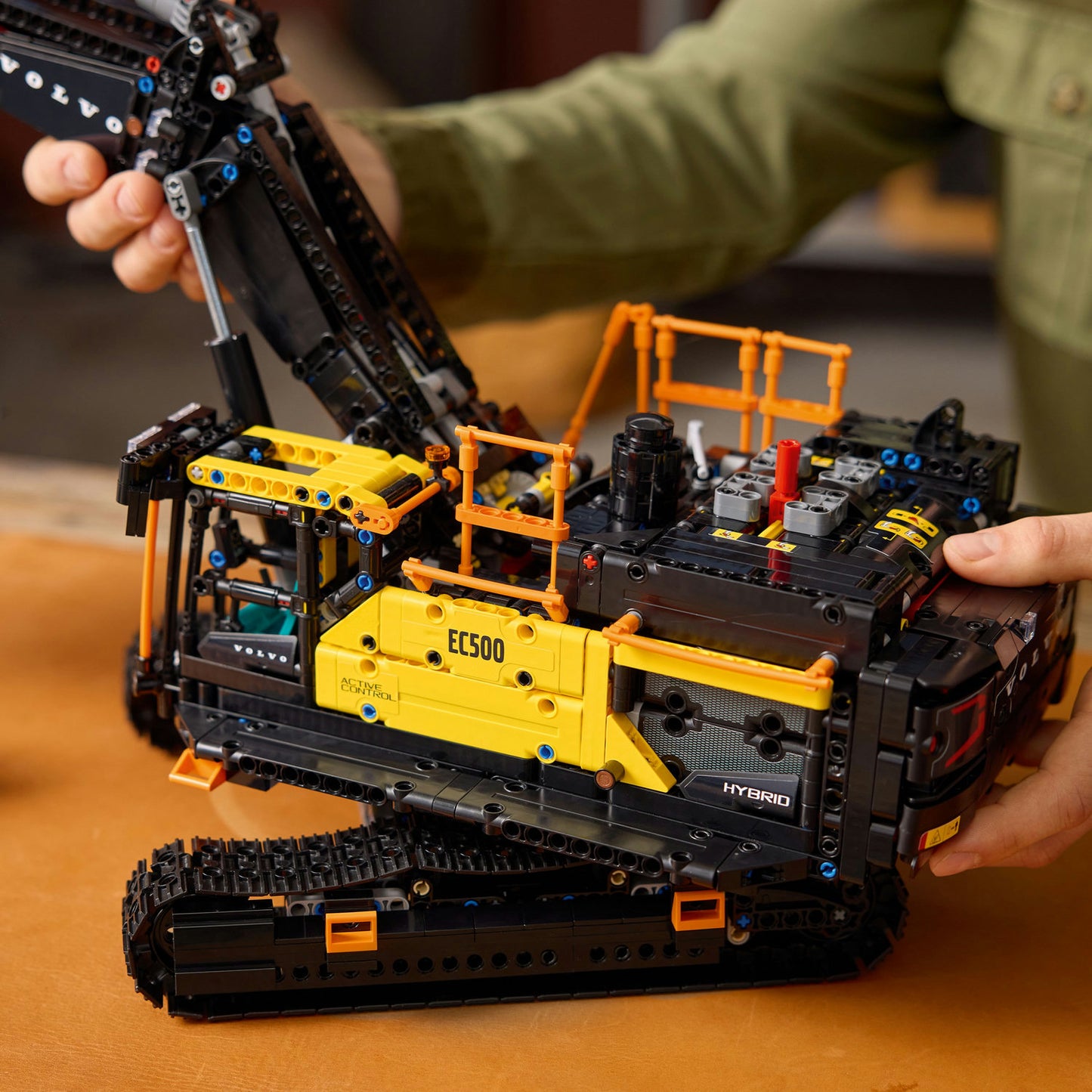 42215 Volvo EC500 Hybrid Excavator