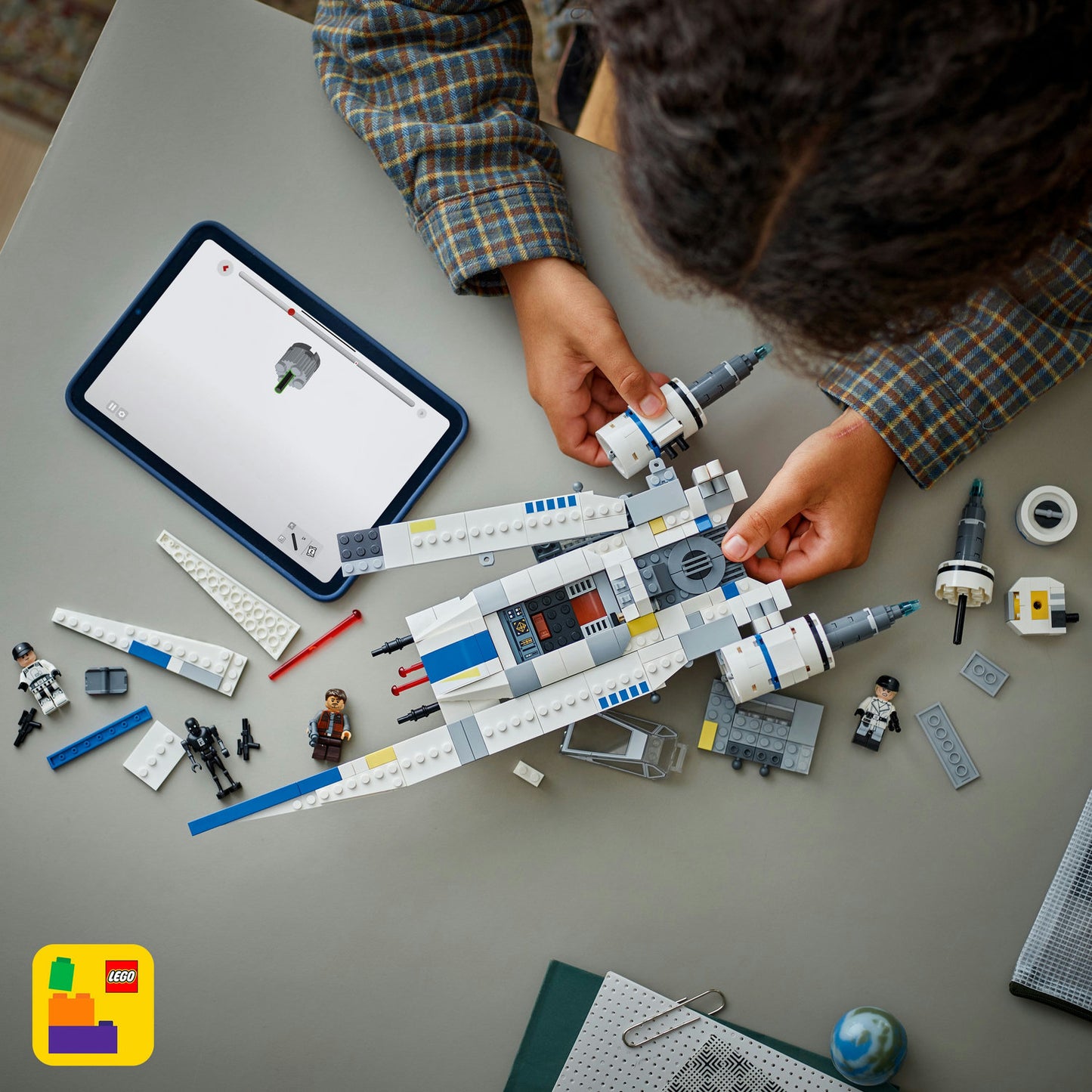 75399 LEGO® Star Wars: Andor™ Rebel U-Wing Starfighter™ Buildable Vehicle Model