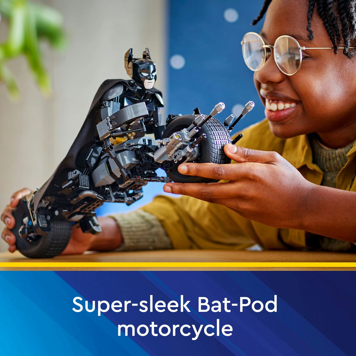 76273 LEGO Super Heroes Batman Construction Figure and the Bat Pod Bike
