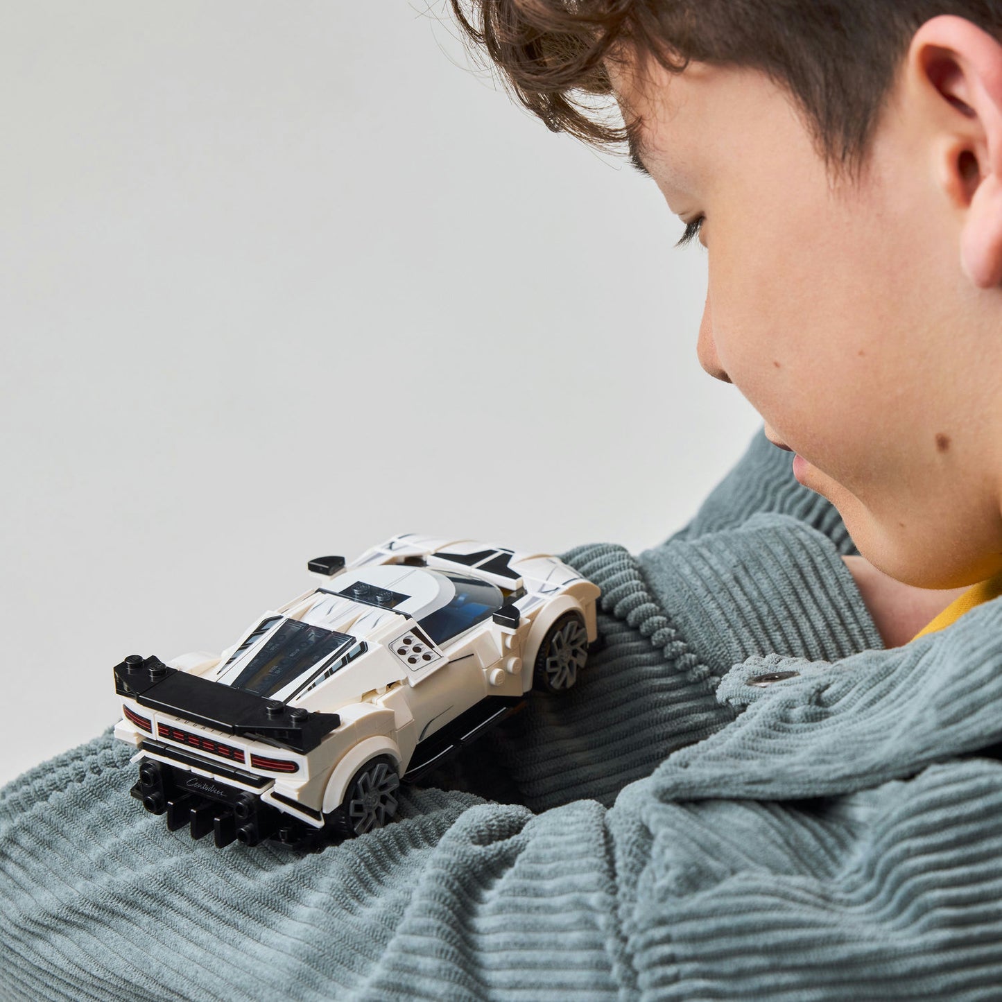 77240 Bugatti Centodieci Hyper Sports Car