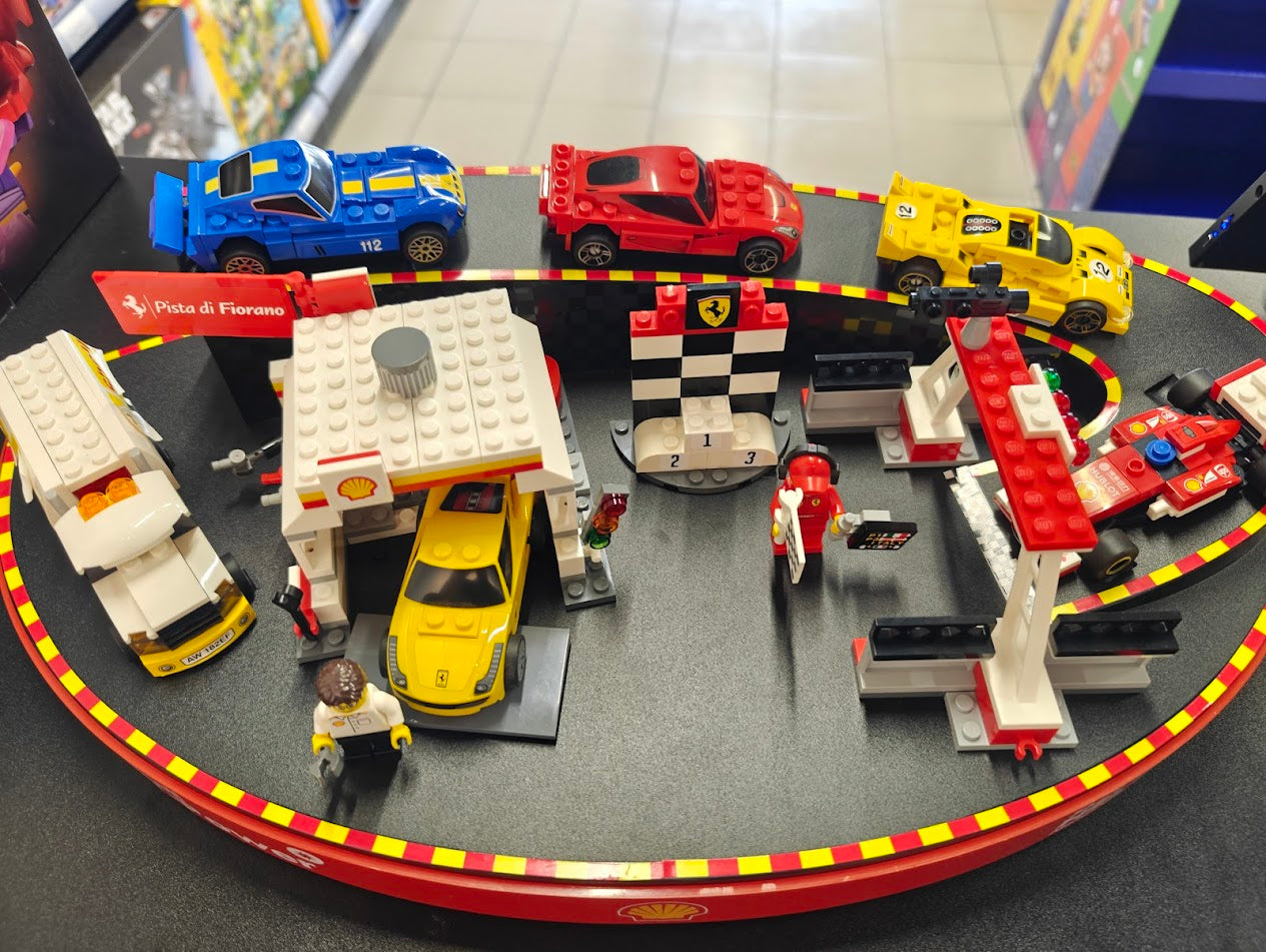 LEGO Shell Exclusive series 2 (2014)- Complete Set