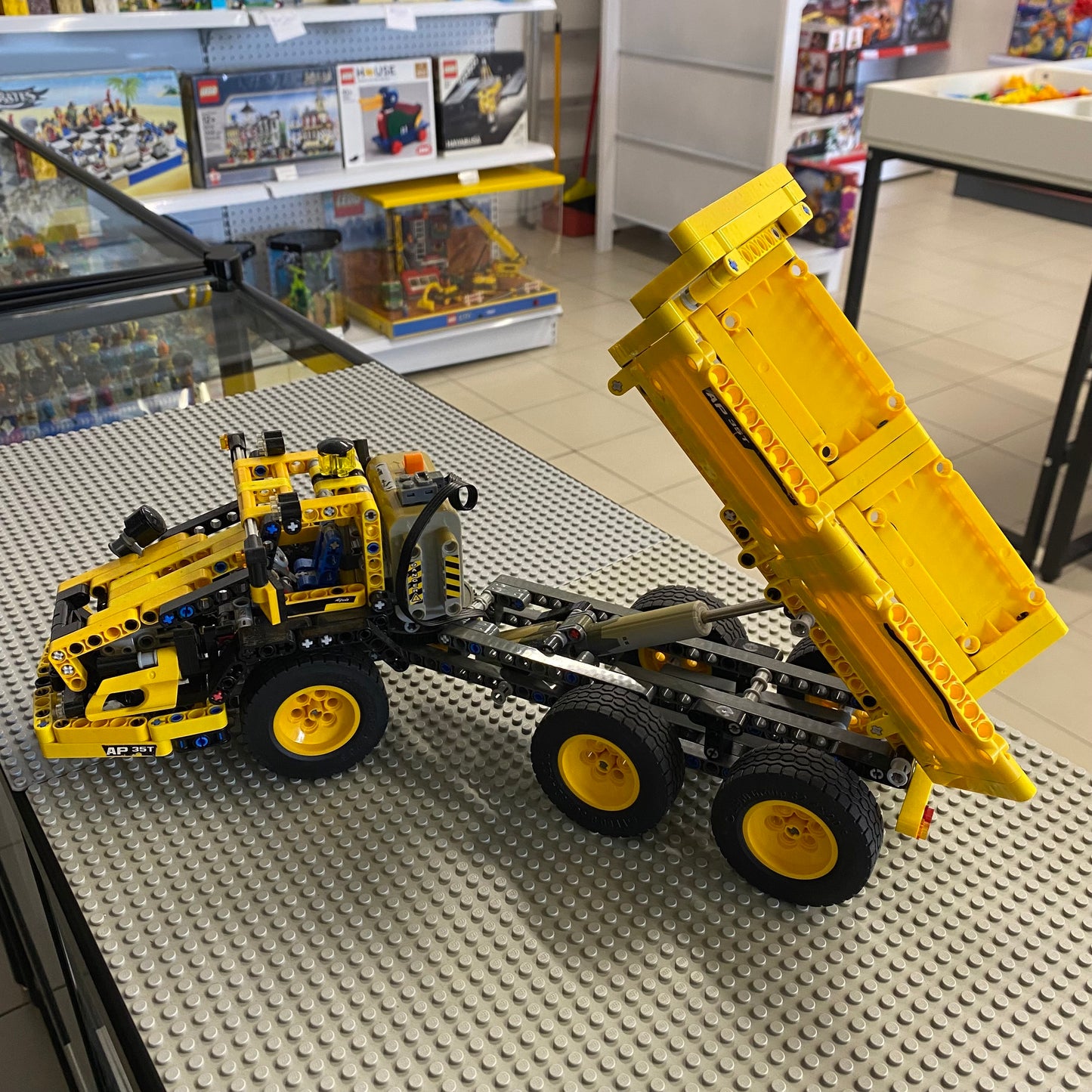 LEGO 8264 Hauler