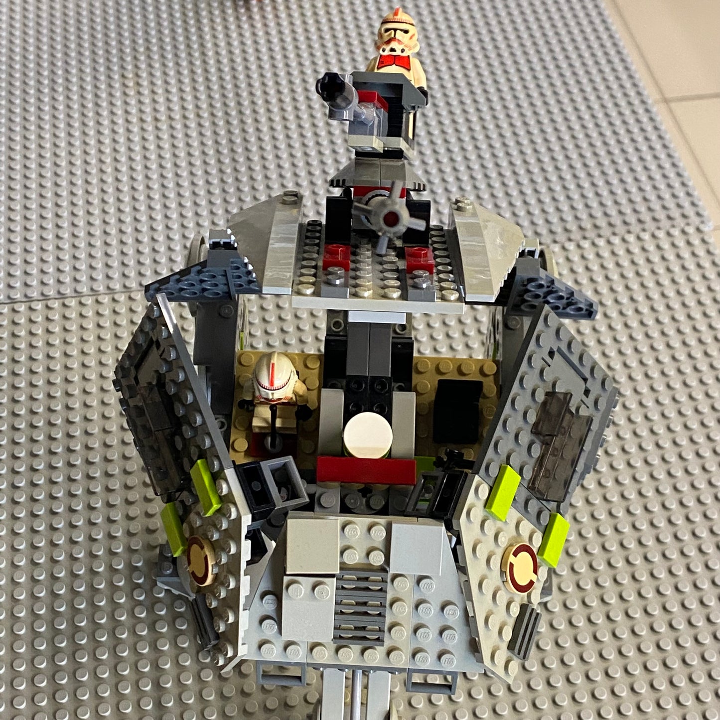 LEGO 7671-1 AT-AP Walker