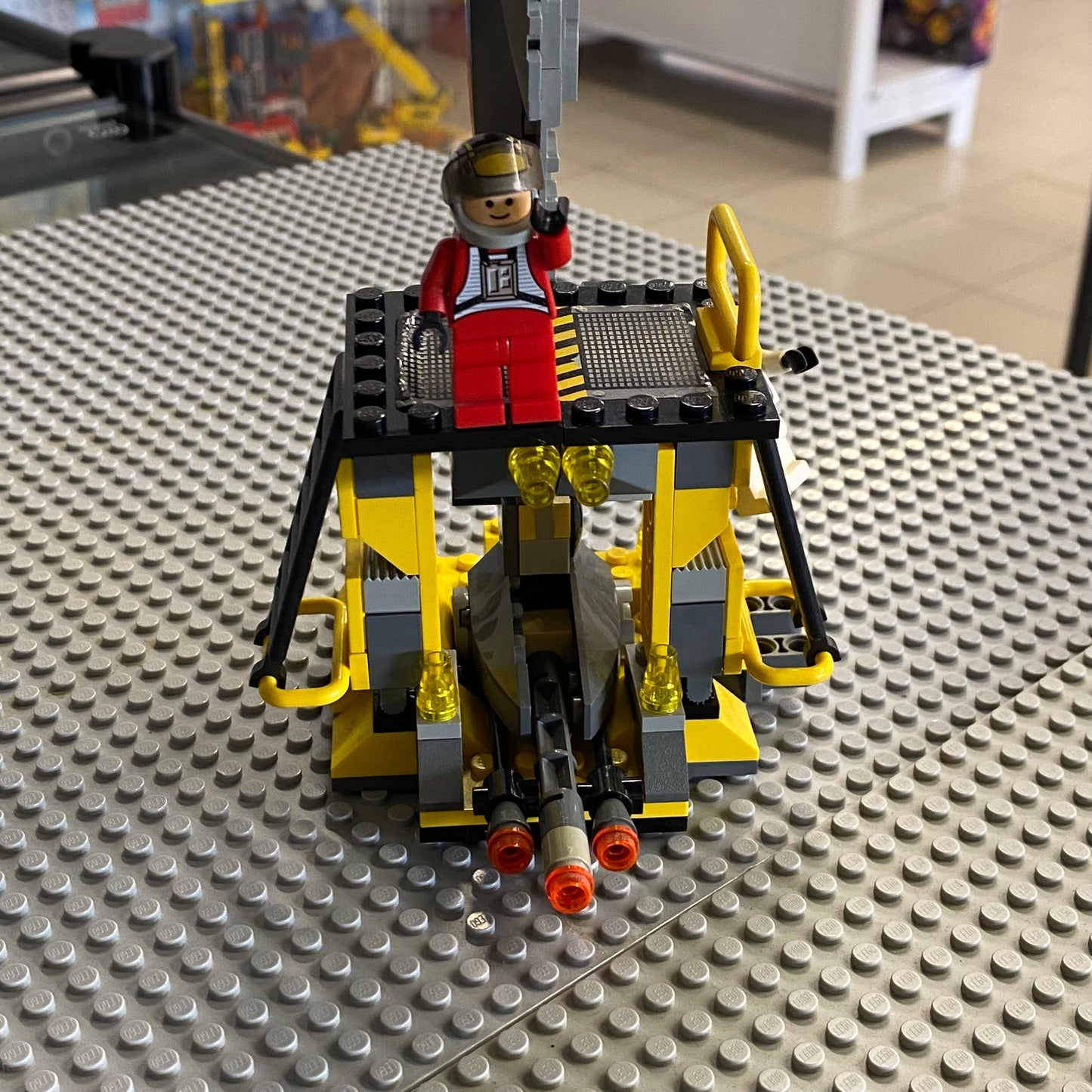 LEGO 6208 B-Wing Fighter