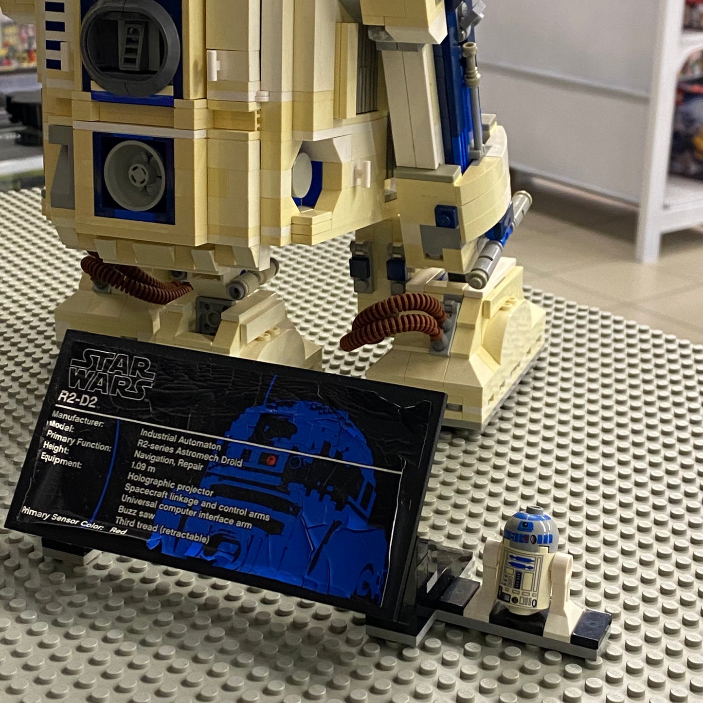 LEGO 10225 R2-D2 - UCS