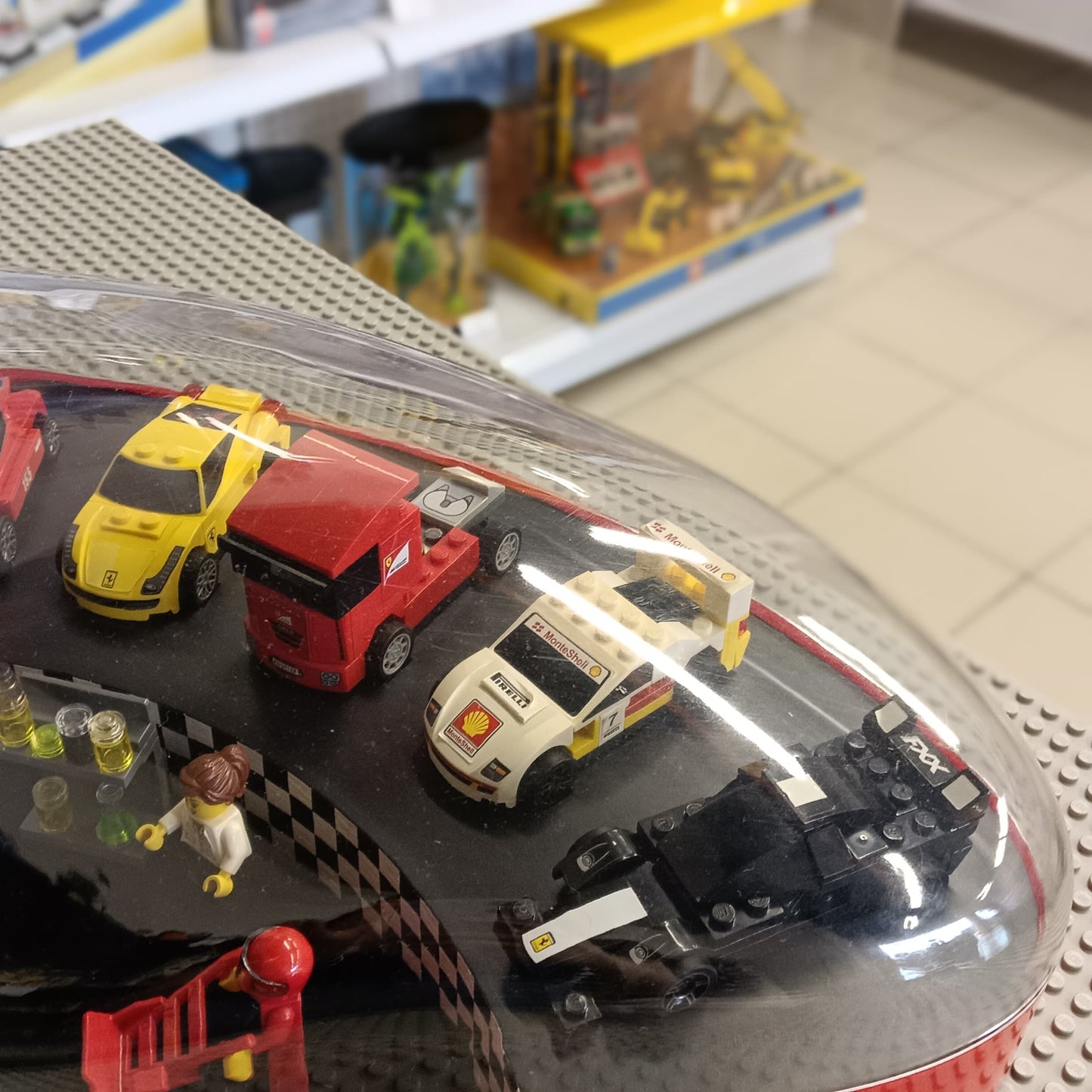 LEGO Shell Series 2