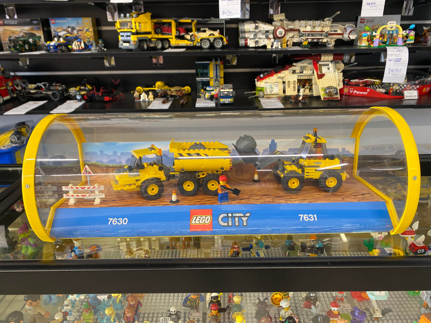 LEGO Display Assembled Set City Sets 7630 and 7631 in Plastic Case
