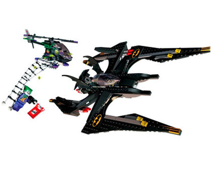 LEGO 7782 The Batwing: The Joker's Aerial Assault