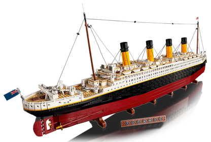 10294 LEGO ICONS Titanic