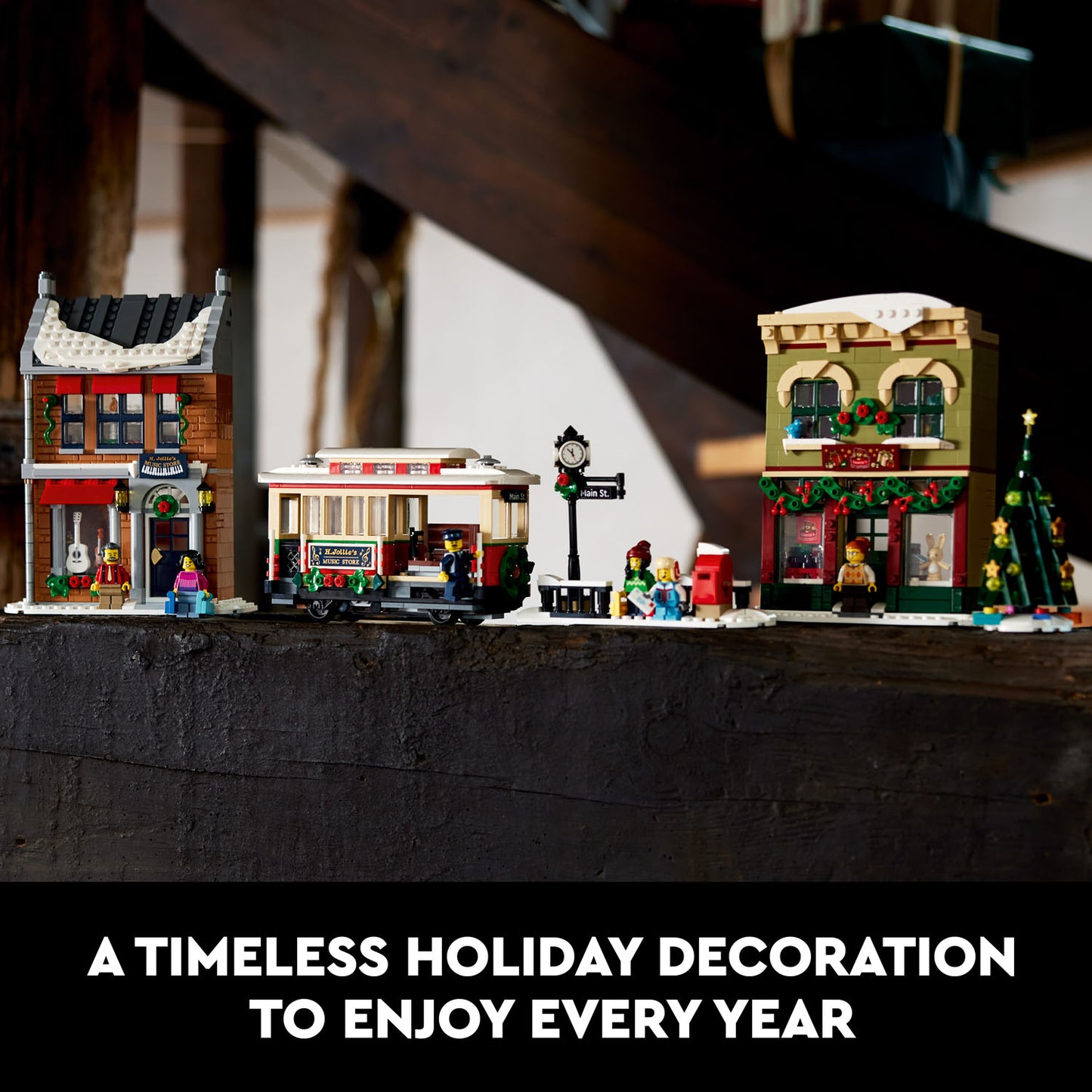 10308 LEGO Icons Holiday Main Street