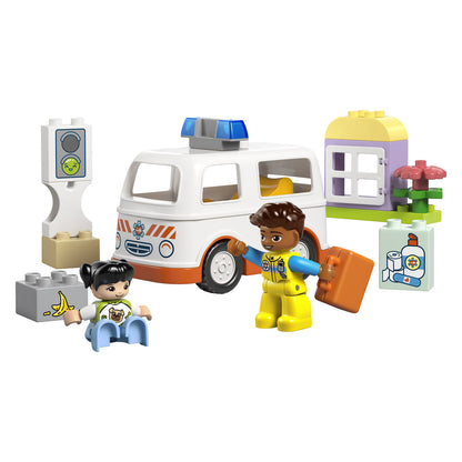 10447 LEGO DUPLO Town Ambulance & Driver