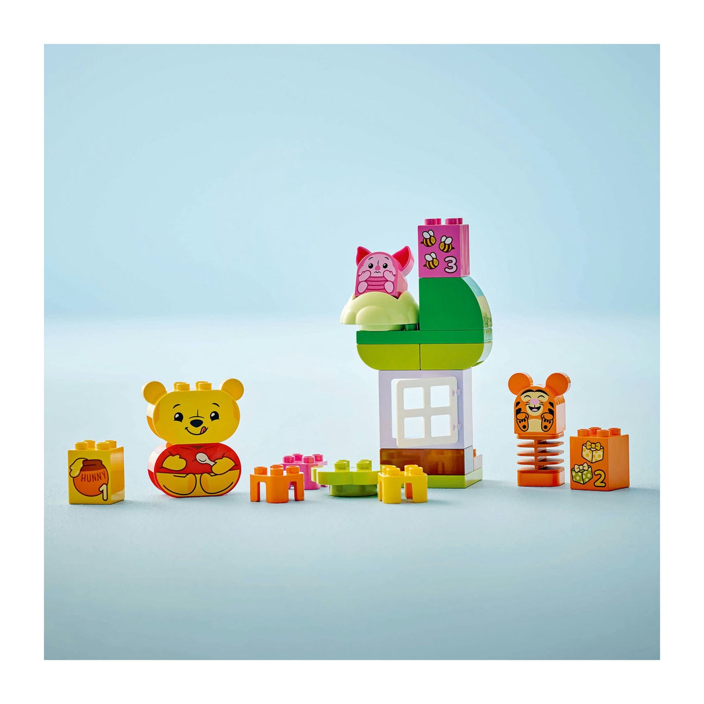 10457 LEGO DUPLO Disney Winnie the Pooh’s Birthday Party Building Set