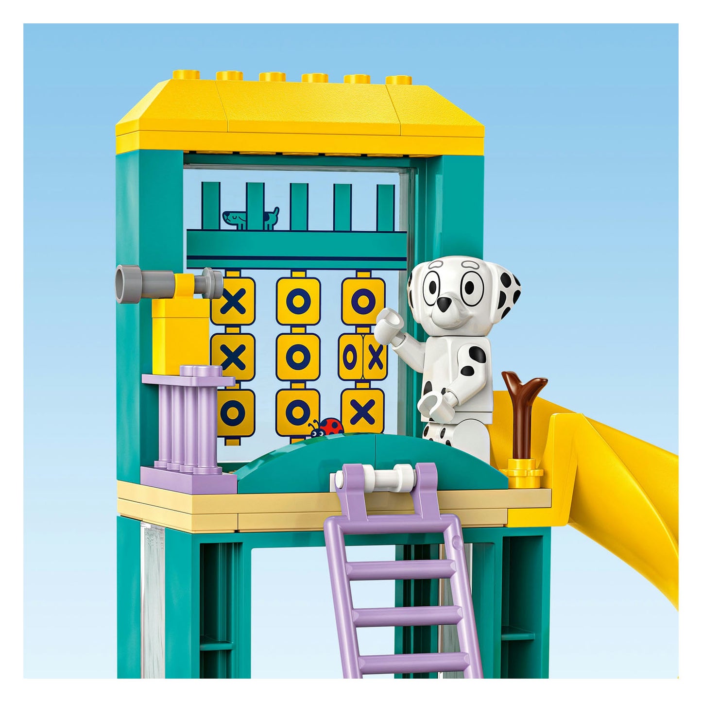 11201 LEGO Bluey Playground Fun with Bluey and Chloe