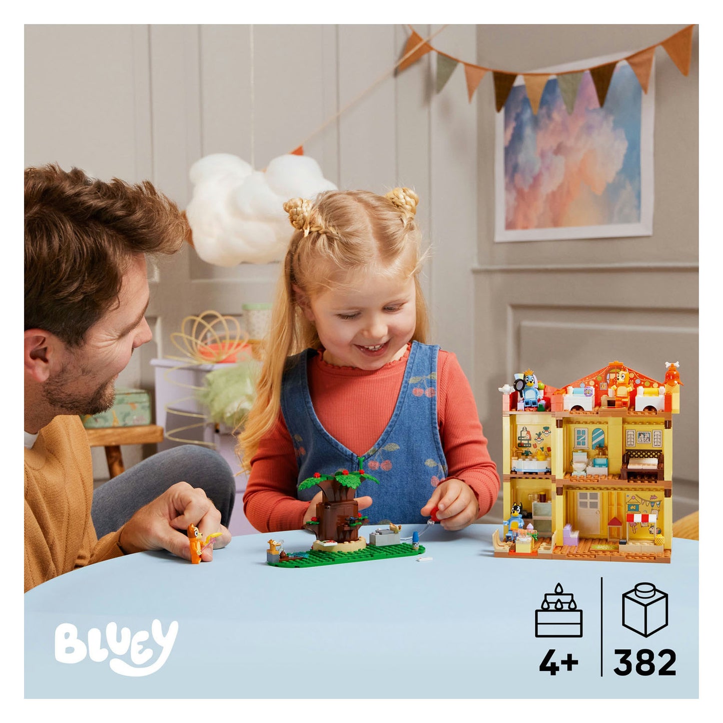 11203  LEGO Bluey: Bluey’s Family House