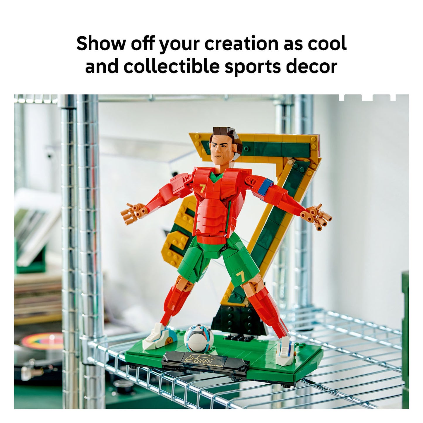 43016 Cristiano Ronaldo – Soccer Legend