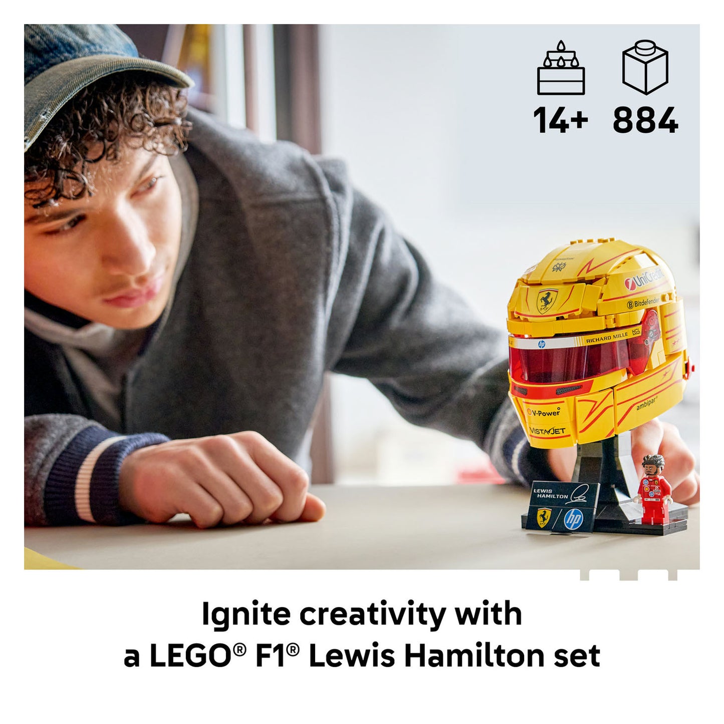 43022 Scuderia Ferrari HP Lewis Hamilton Helmet