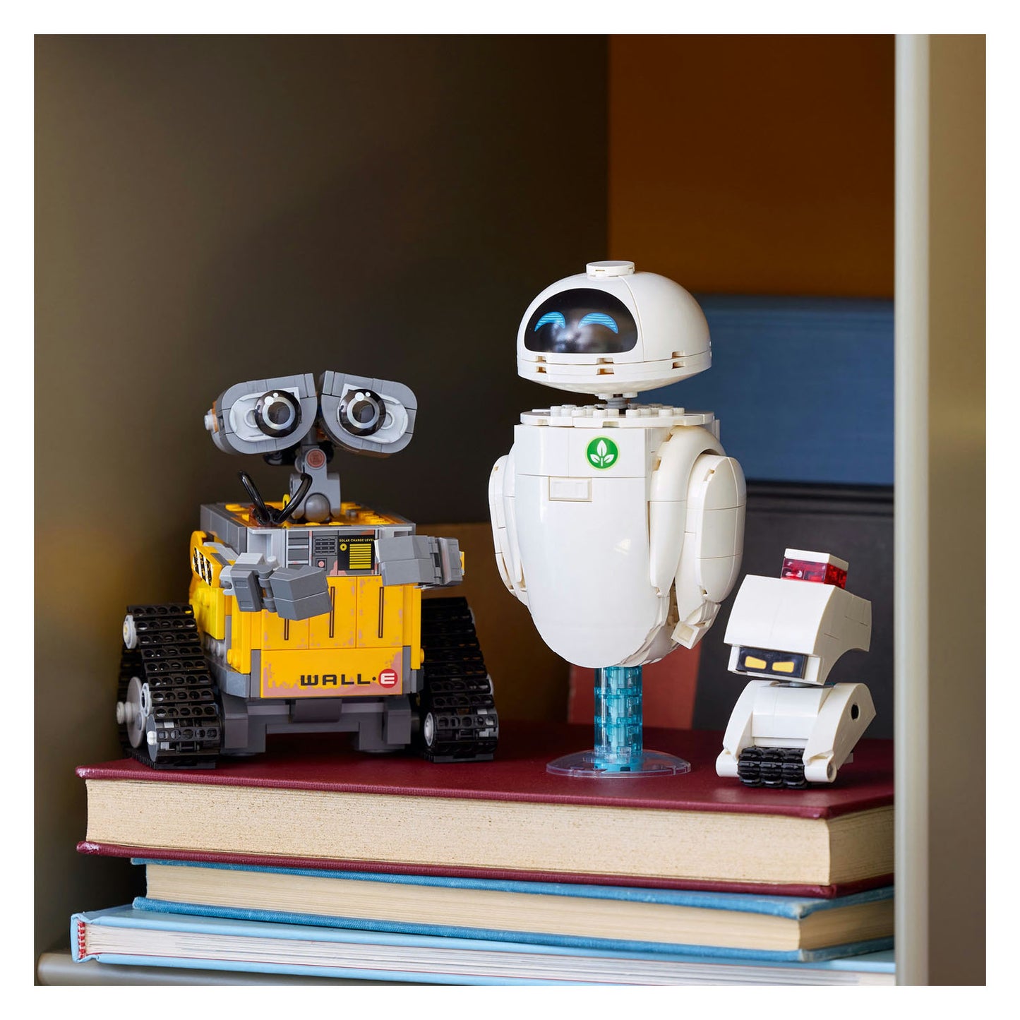 43279 LEGO Disney and Pixar WALL-E and EVE