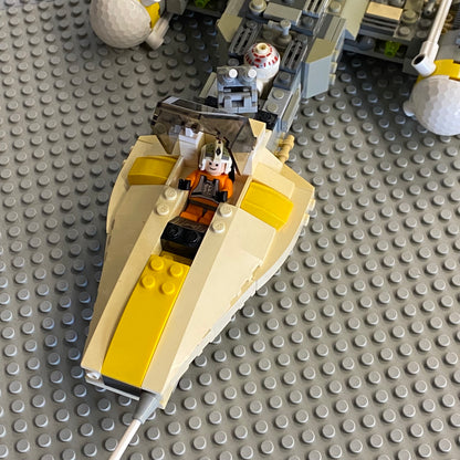 LEGO 7658 Y-wing Fighter