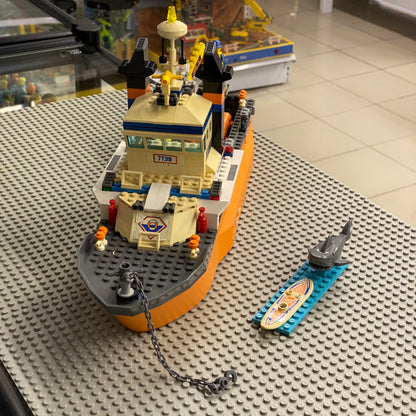LEGO 7739 Coast Guard Patrol Boat & Tower