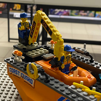 LEGO 7739 Coast Guard Patrol Boat & Tower