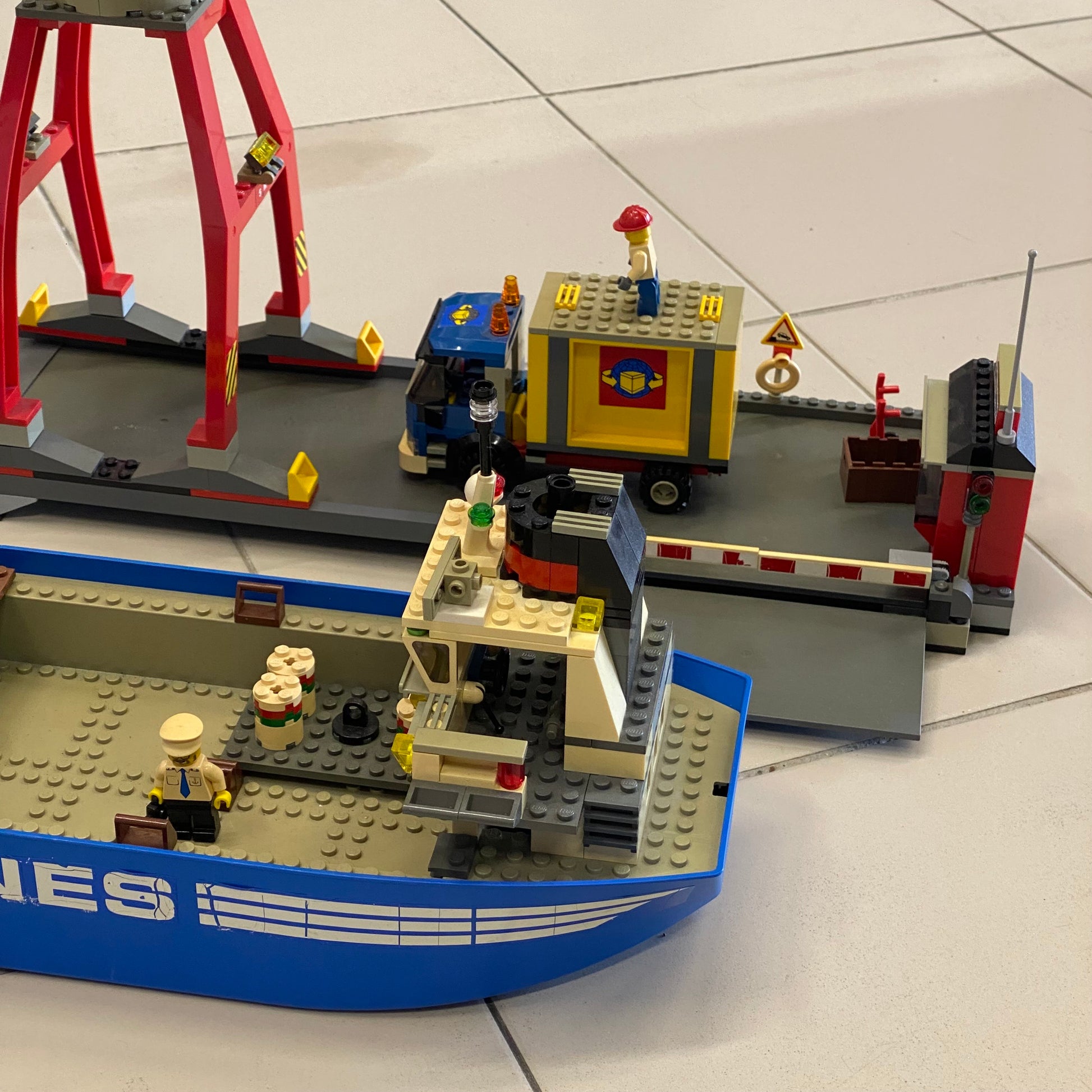 LEGO 7994 City Harbor – Brickem LEGO Online Store