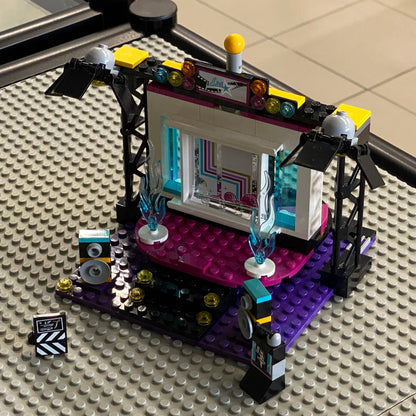 LEGO 41117 Pop Star TV Studio