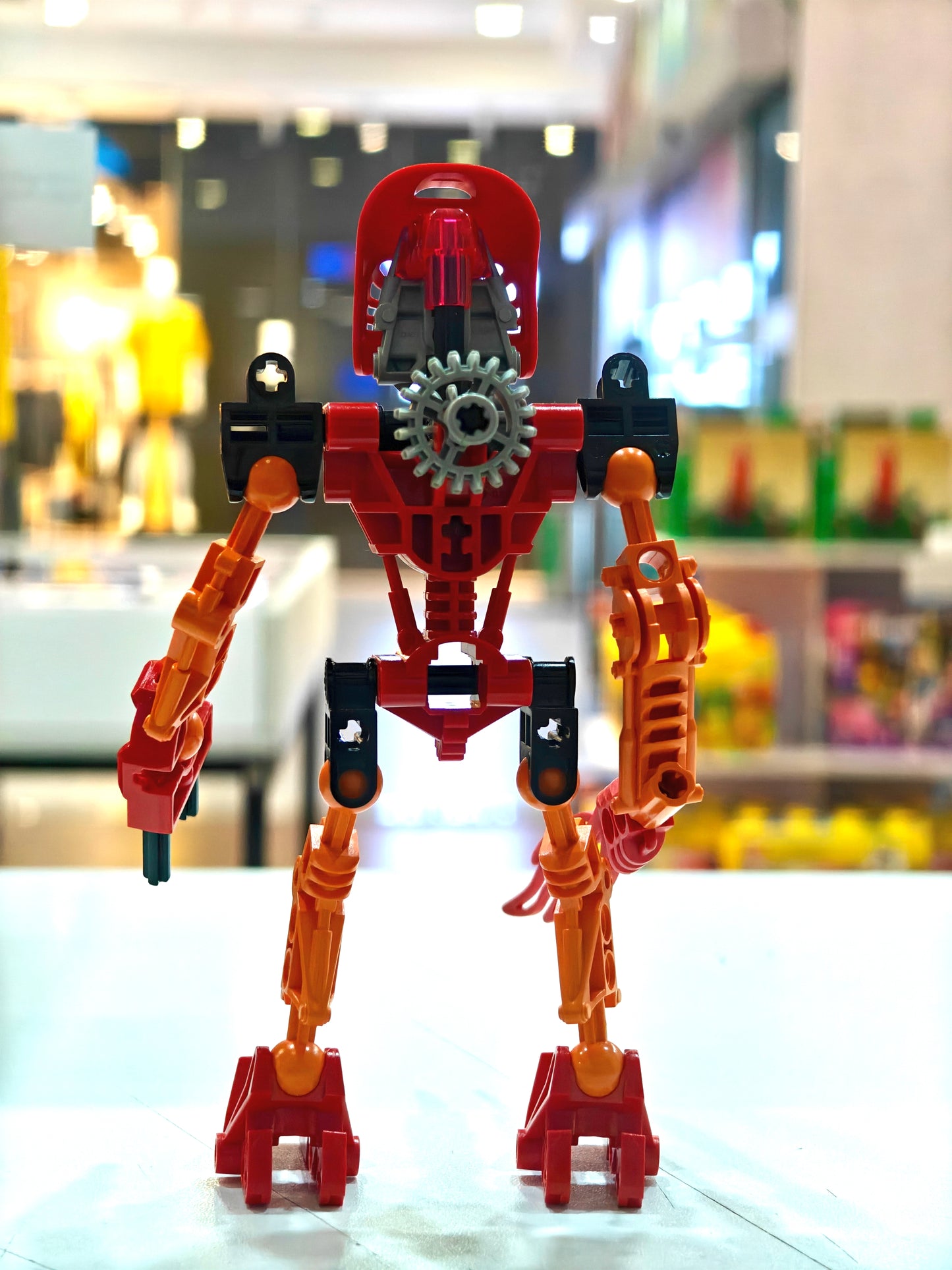 8534 LEGO Bionicle Tahu (Year 2001)