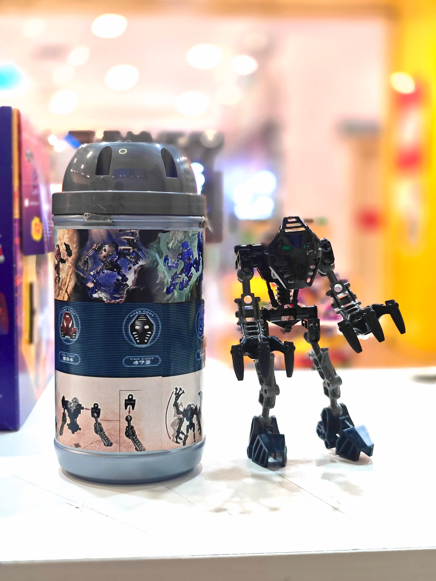 8532 LEGO Bionicle Onua (Year 2001)