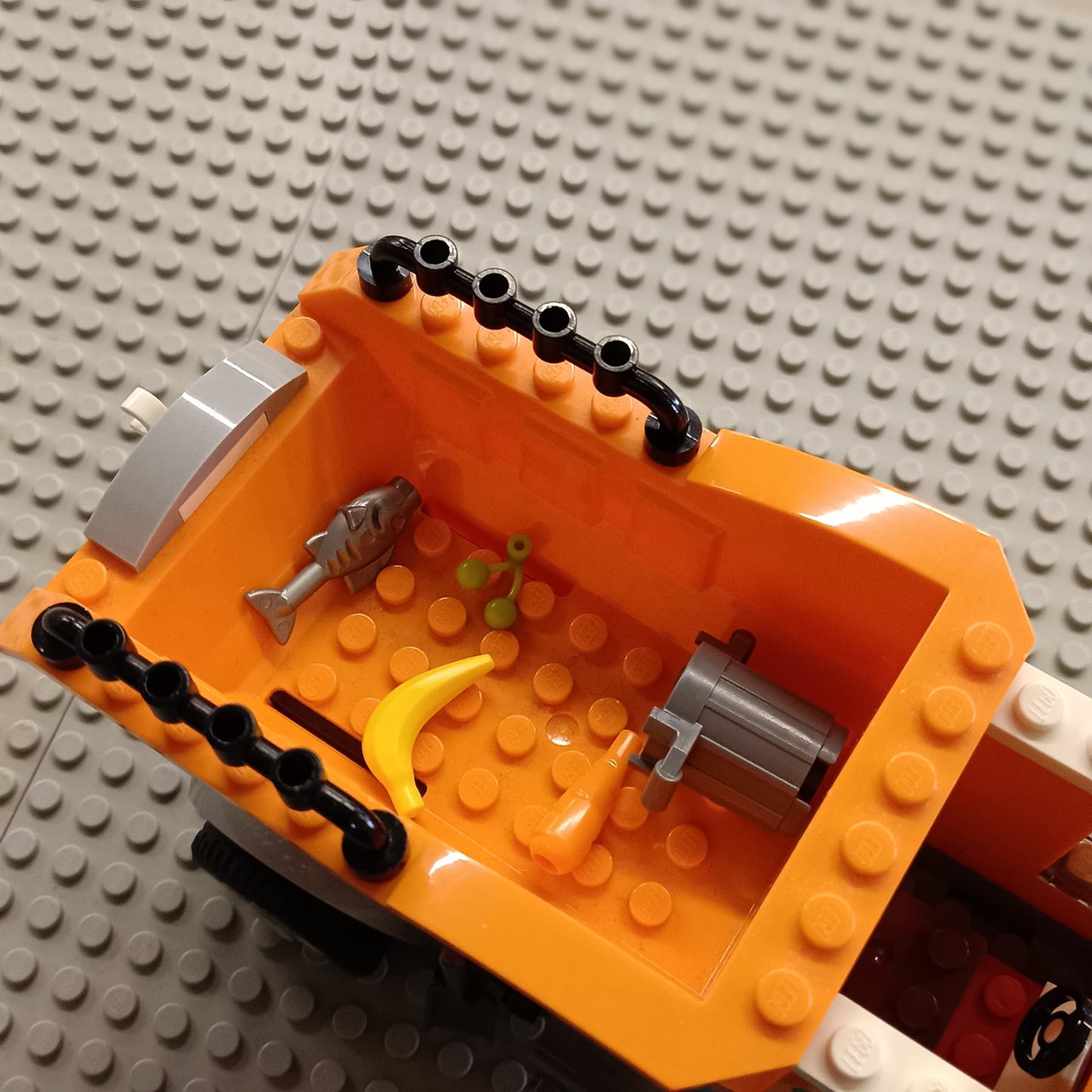 LEGO 60220 Garbage Truck